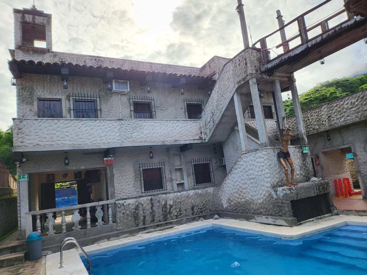 Hostal Casa De Las Gargolas Amapala Ngoại thất bức ảnh