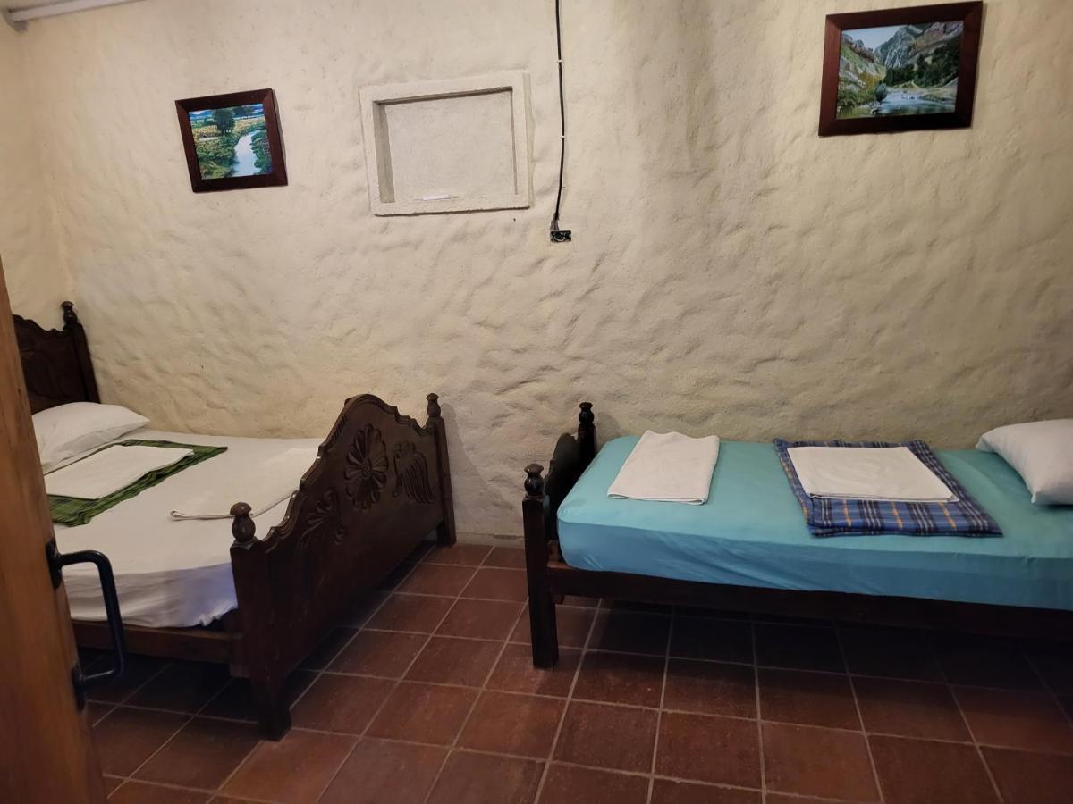 Hostal Casa De Las Gargolas Amapala Ngoại thất bức ảnh