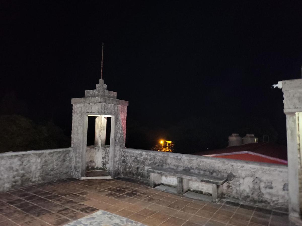 Hostal Casa De Las Gargolas Amapala Ngoại thất bức ảnh