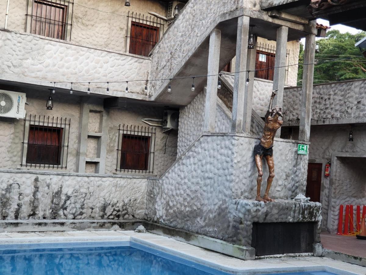 Hostal Casa De Las Gargolas Amapala Ngoại thất bức ảnh